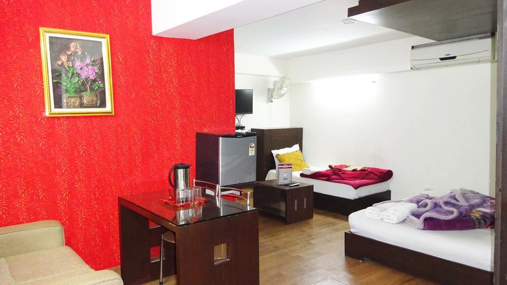 Hotel Durga International 뉴델리 외부 사진
