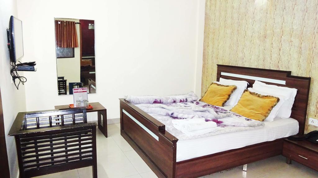 Hotel Durga International 뉴델리 외부 사진
