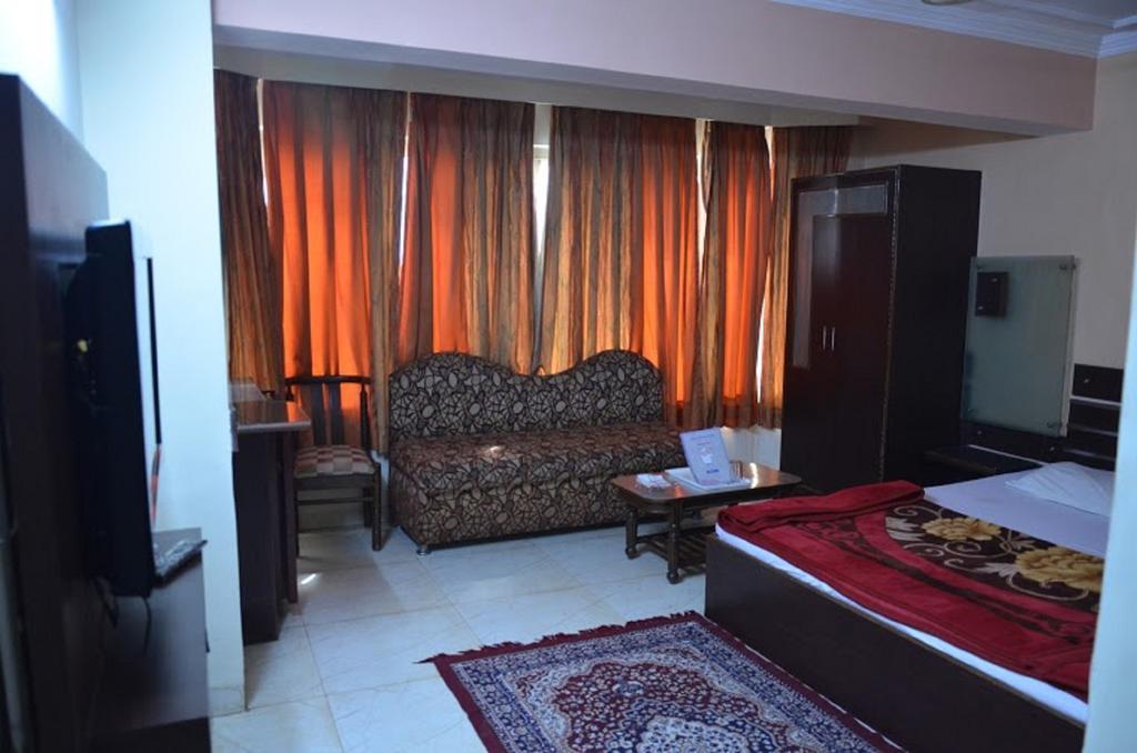 Hotel Durga International 뉴델리 외부 사진