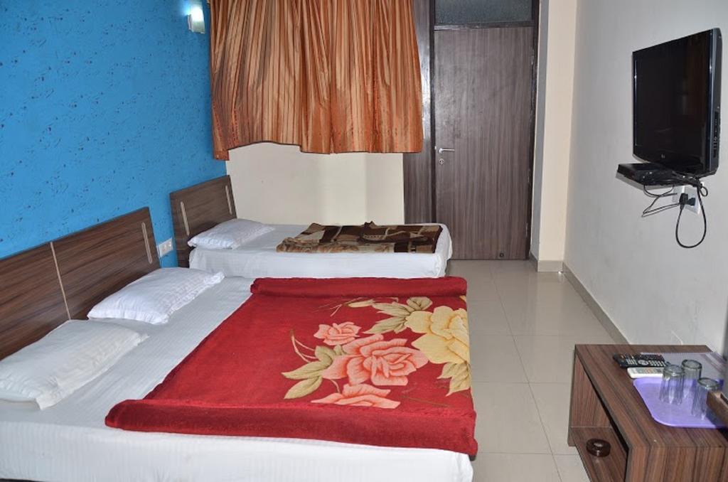 Hotel Durga International 뉴델리 외부 사진