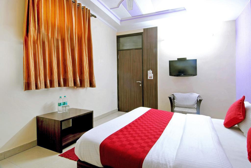Hotel Durga International 뉴델리 객실 사진