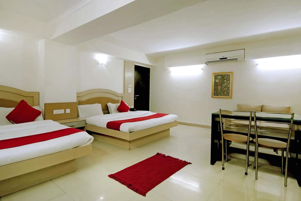 Hotel Durga International 뉴델리 객실 사진