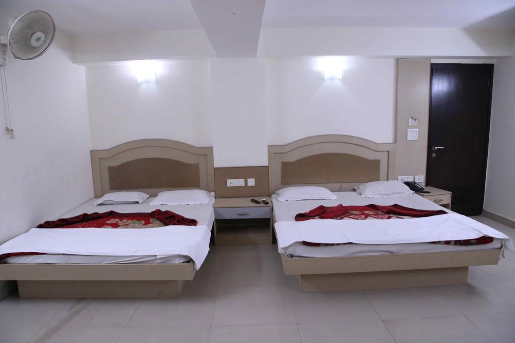 Hotel Durga International 뉴델리 객실 사진
