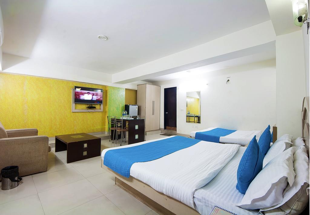Hotel Durga International 뉴델리 외부 사진
